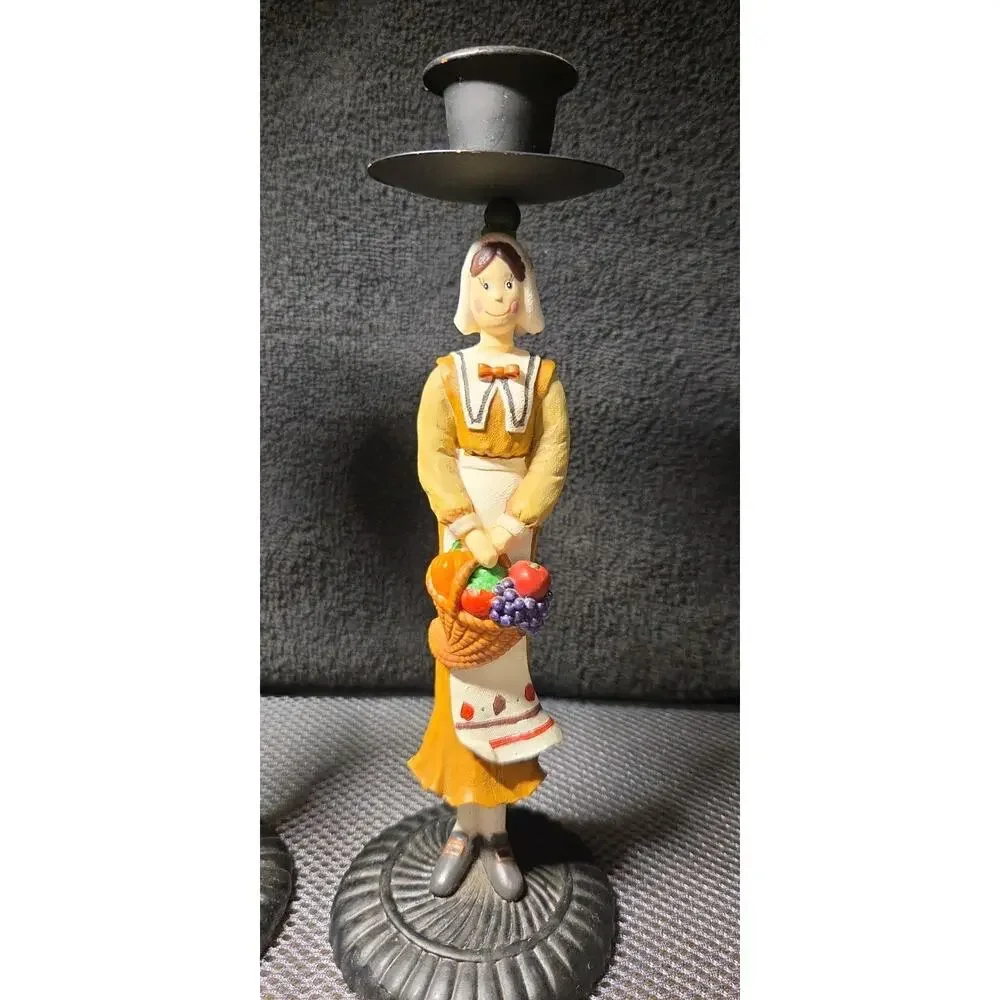 vintage Thanksgiving pilgrim couple candle holders 8.5